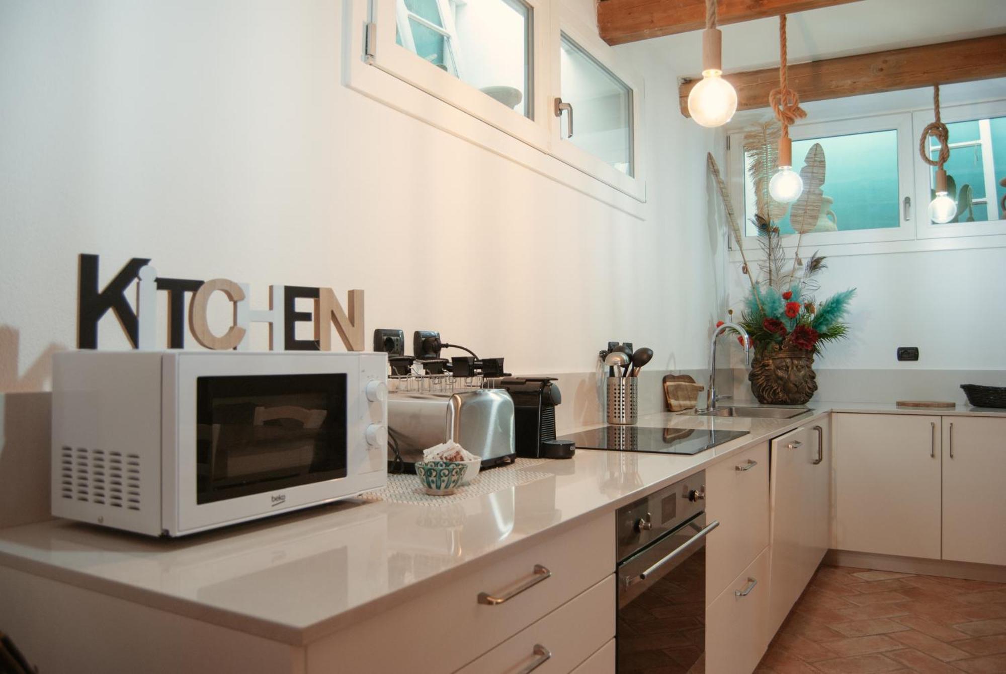 Welcome Traveller Frida'S Rooms Caprino Veronese Buitenkant foto