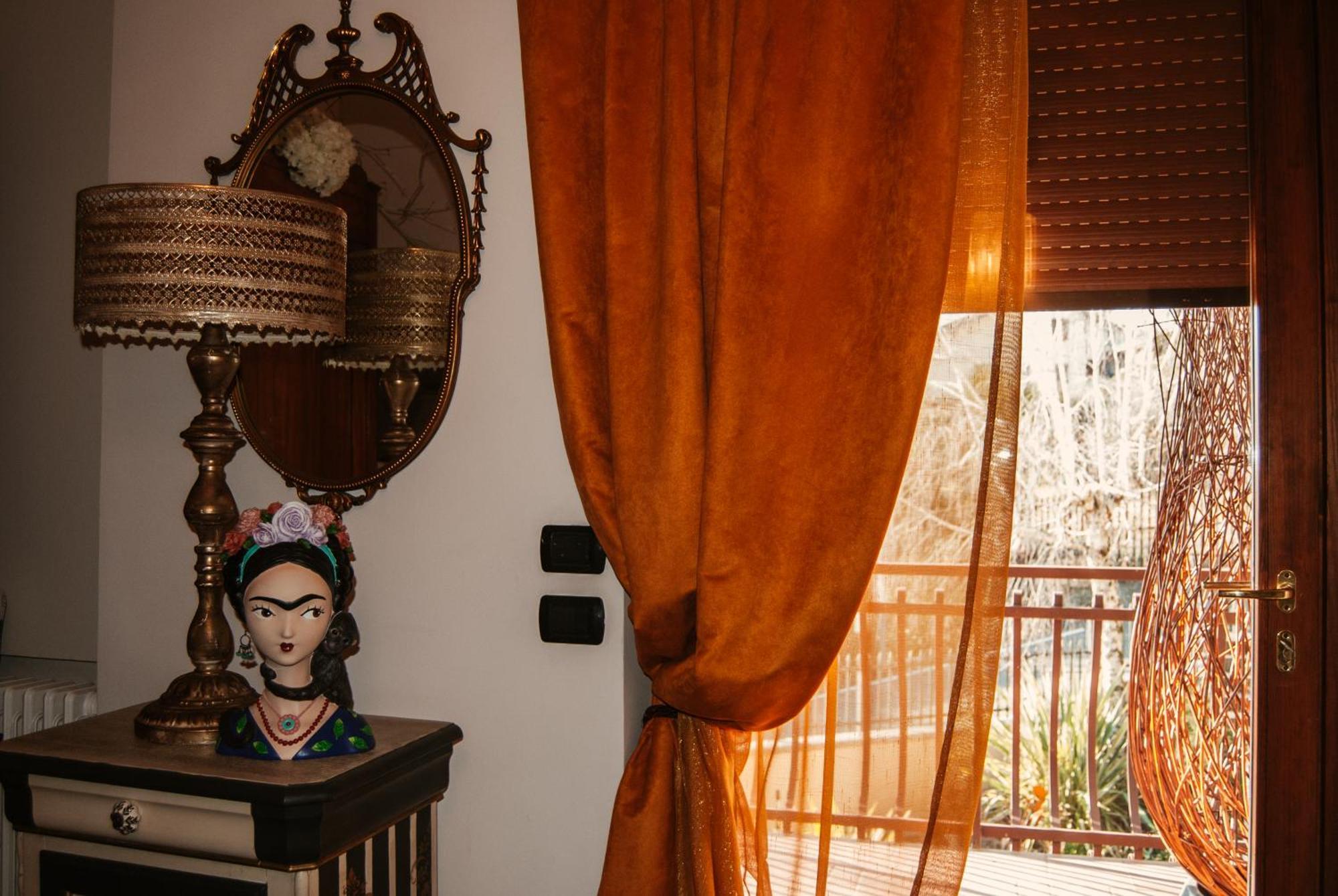 Welcome Traveller Frida'S Rooms Caprino Veronese Buitenkant foto