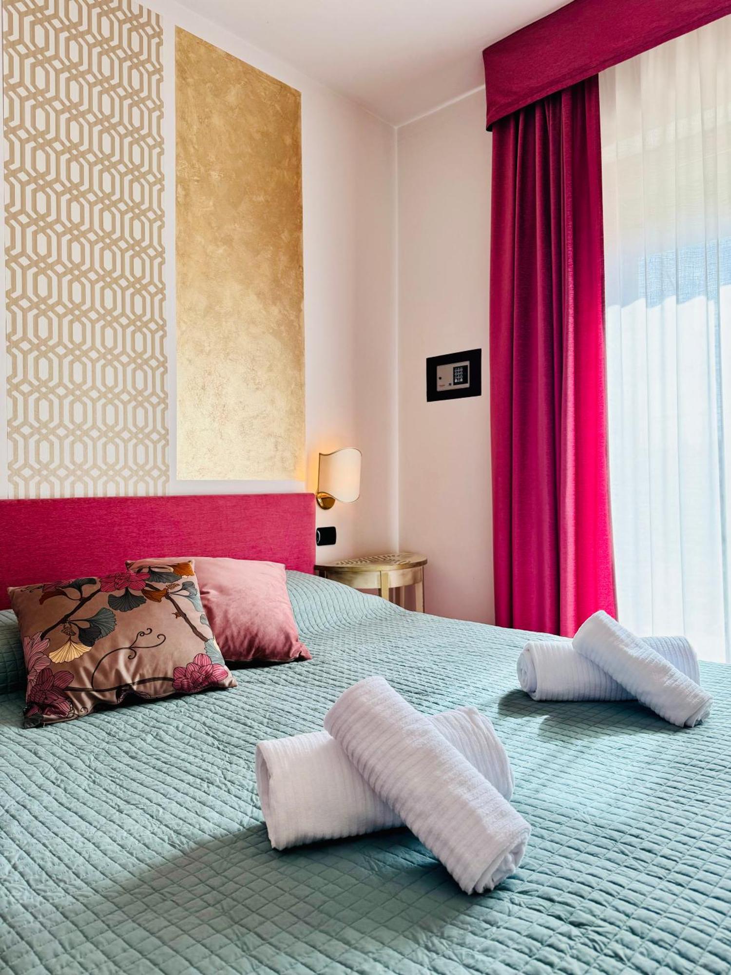 Welcome Traveller Frida'S Rooms Caprino Veronese Buitenkant foto